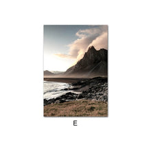 Load image into Gallery viewer, Morning Sunrise At The Nordic Lake Set