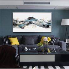 Charger l'image dans la galerie, Flying Bird Over The Mountain