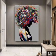 Charger l&#39;image dans la galerie, Abstract Colorful African Woman - Grey Edition
