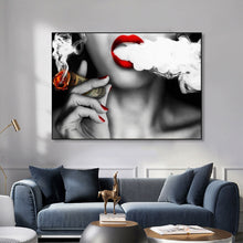 Charger l&#39;image dans la galerie, Red Lips Smoking Money Bill
